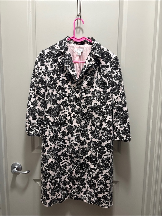 LOFT Jackets & Blazers - LOFT Pink Floral Trench Coat with Black Print